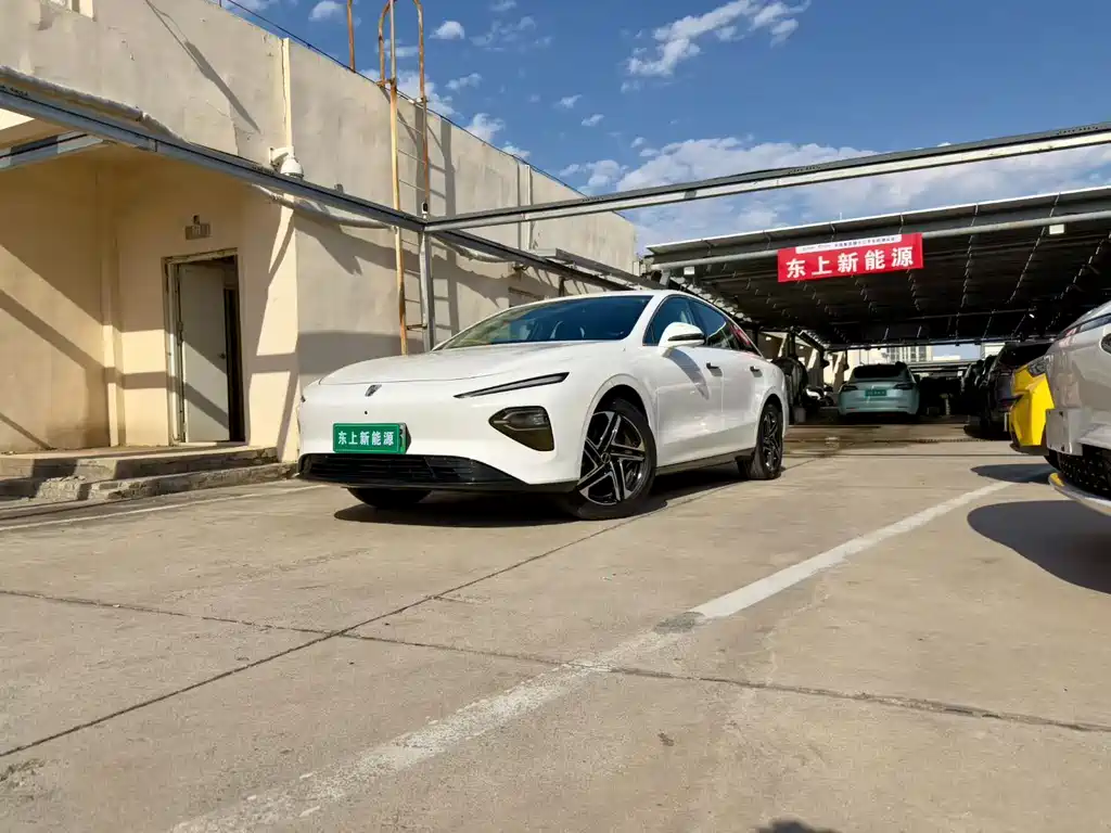 Roewe D7 2023 EV 510km RWD Flagship Edition