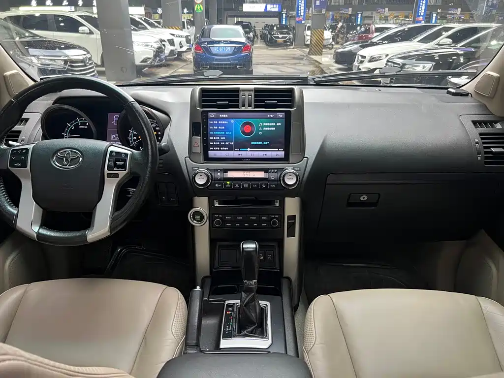 Toyota Prado — миниатюра 11