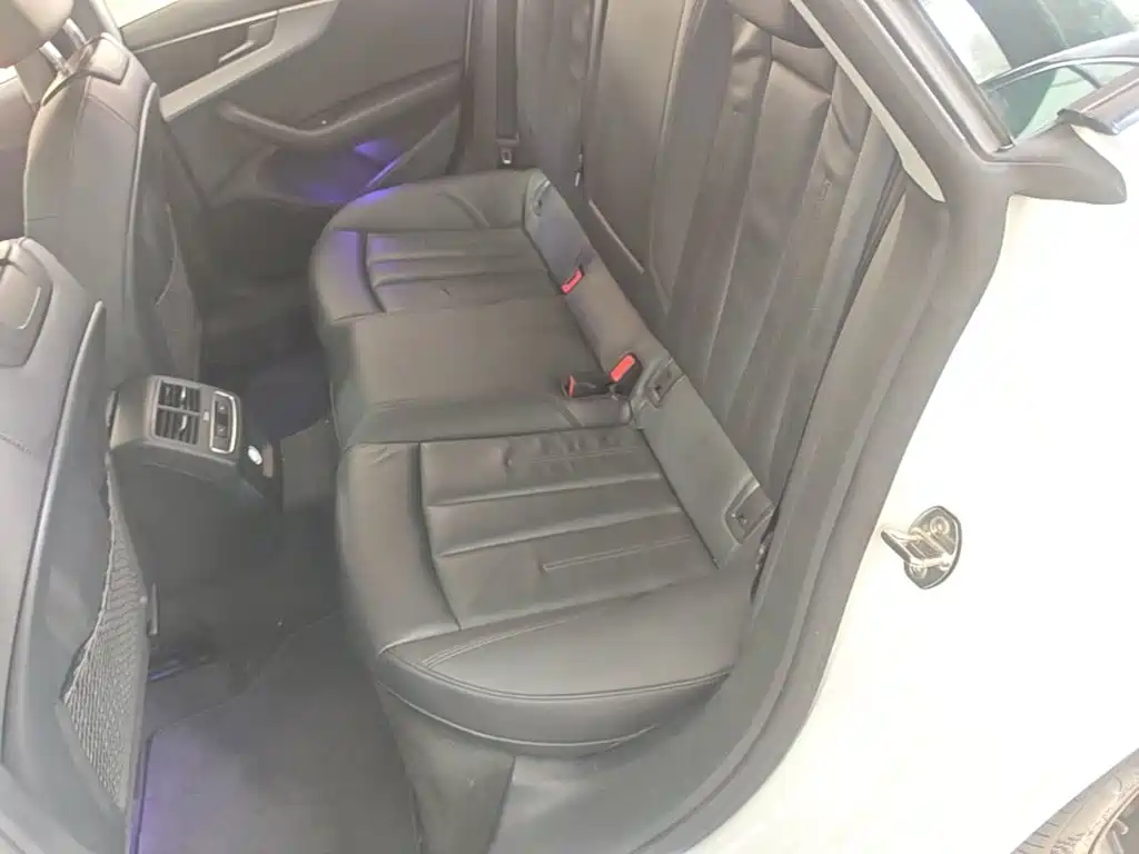 Audi A5 (Import) — миниатюра 17