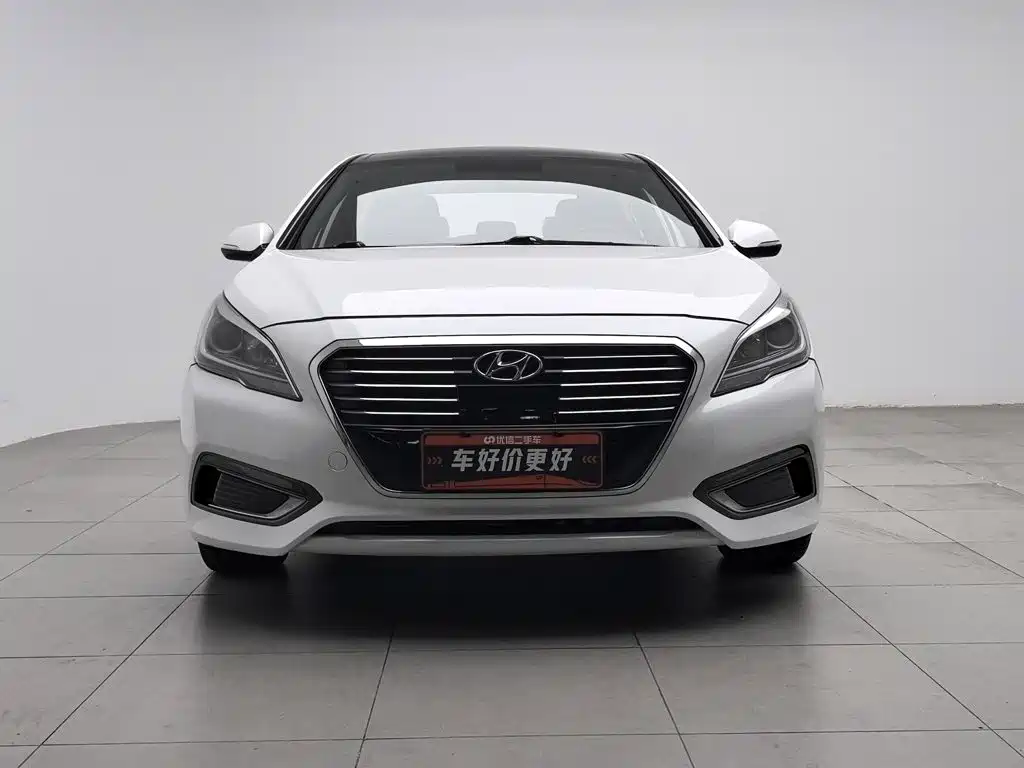 Hyundai Sonata — миниатюра 3