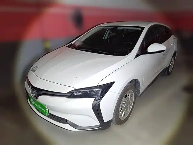 BUICK SLIGHTLY BLUE 6 2024