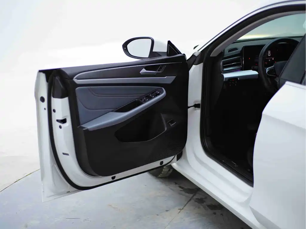 Volkswagen Lamando — миниатюра 21