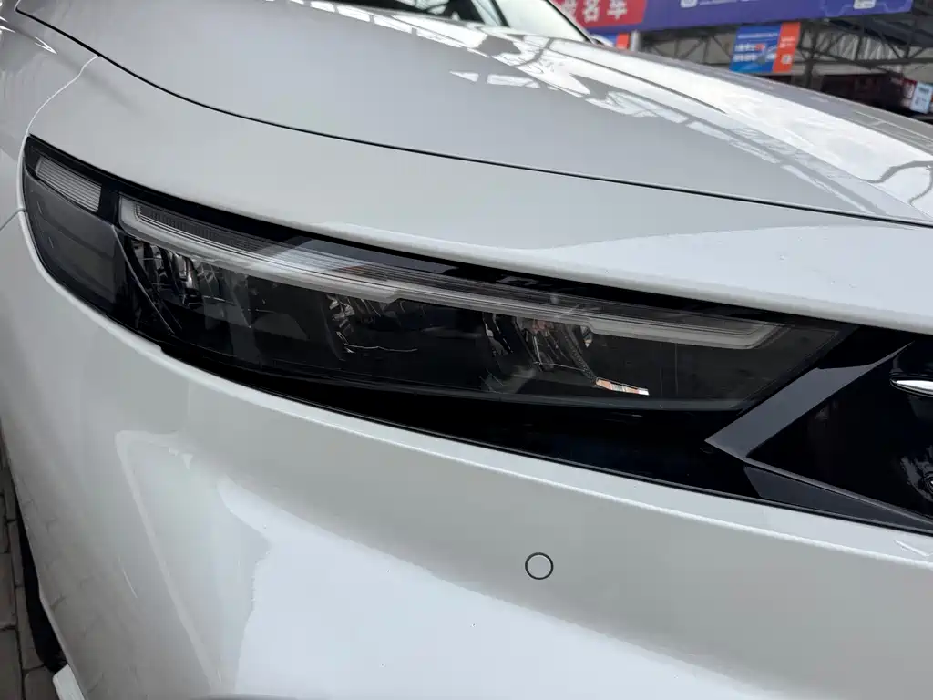 Honda Accord — миниатюра 4