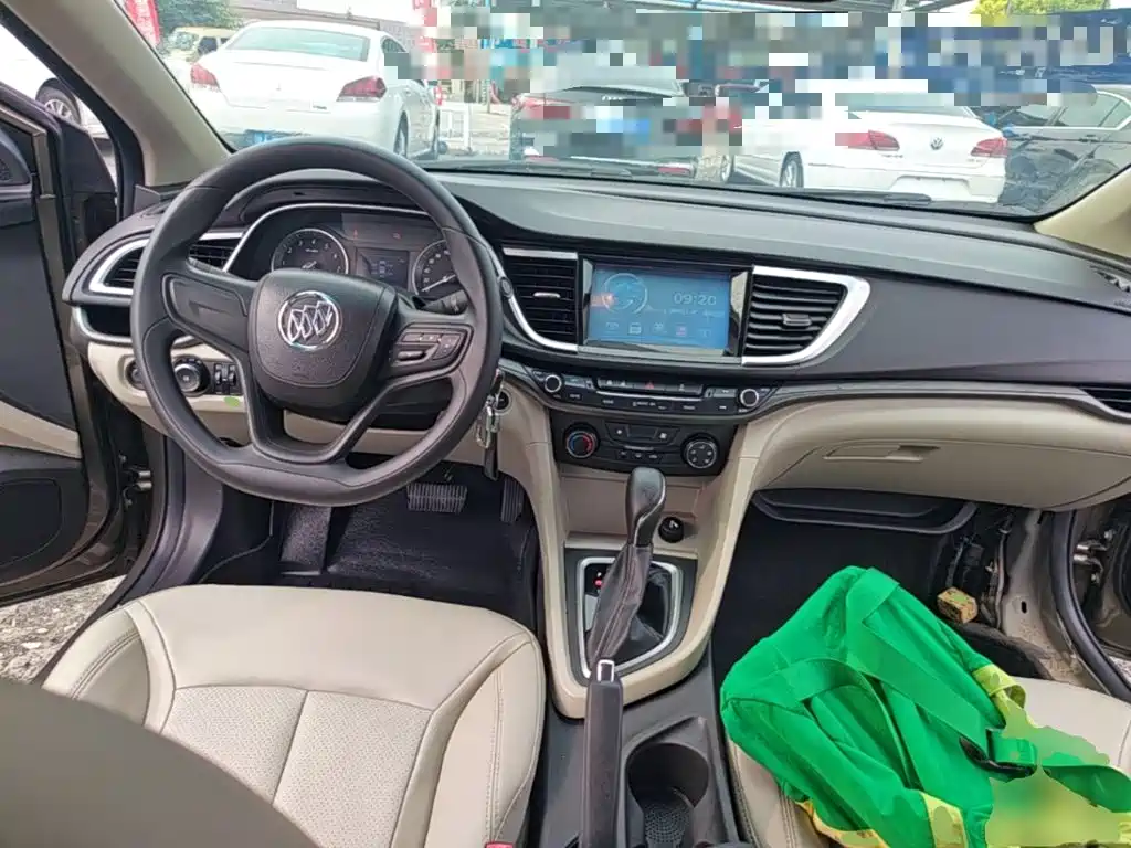 Buick Excelle — миниатюра 10
