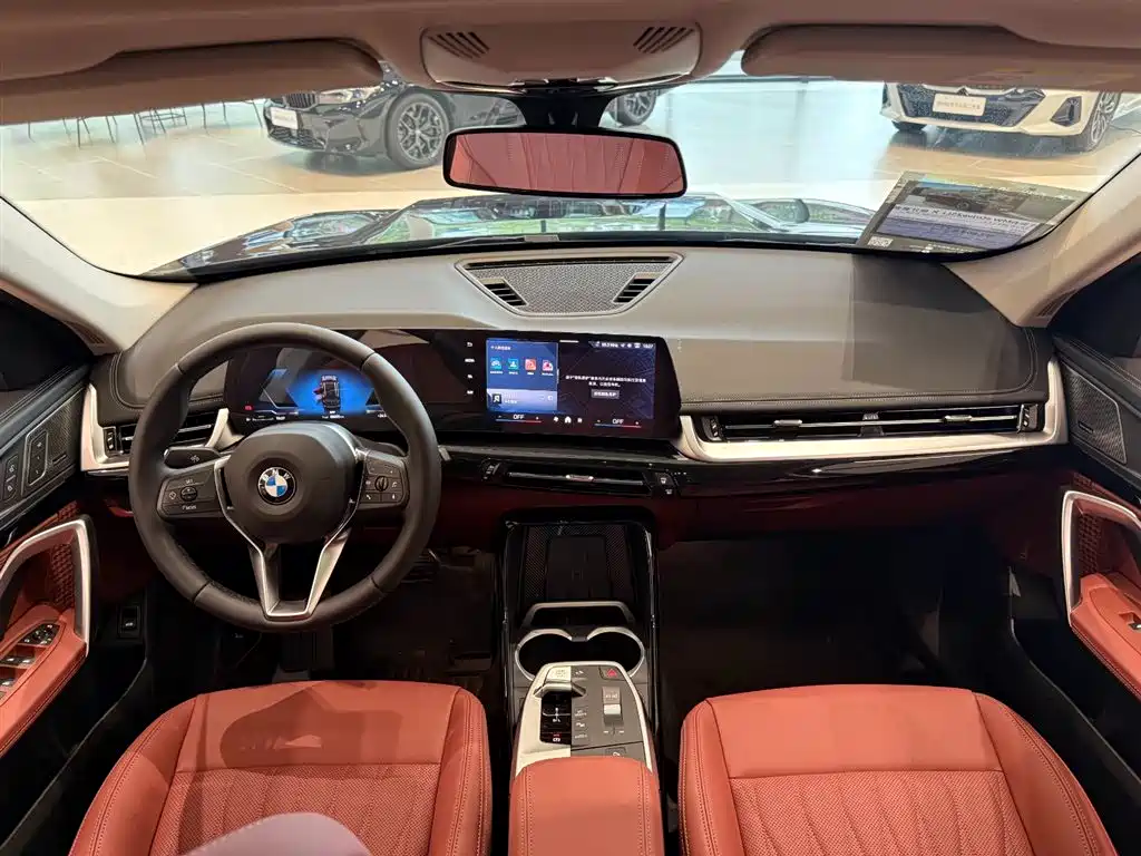 BMW X1 — миниатюра 7