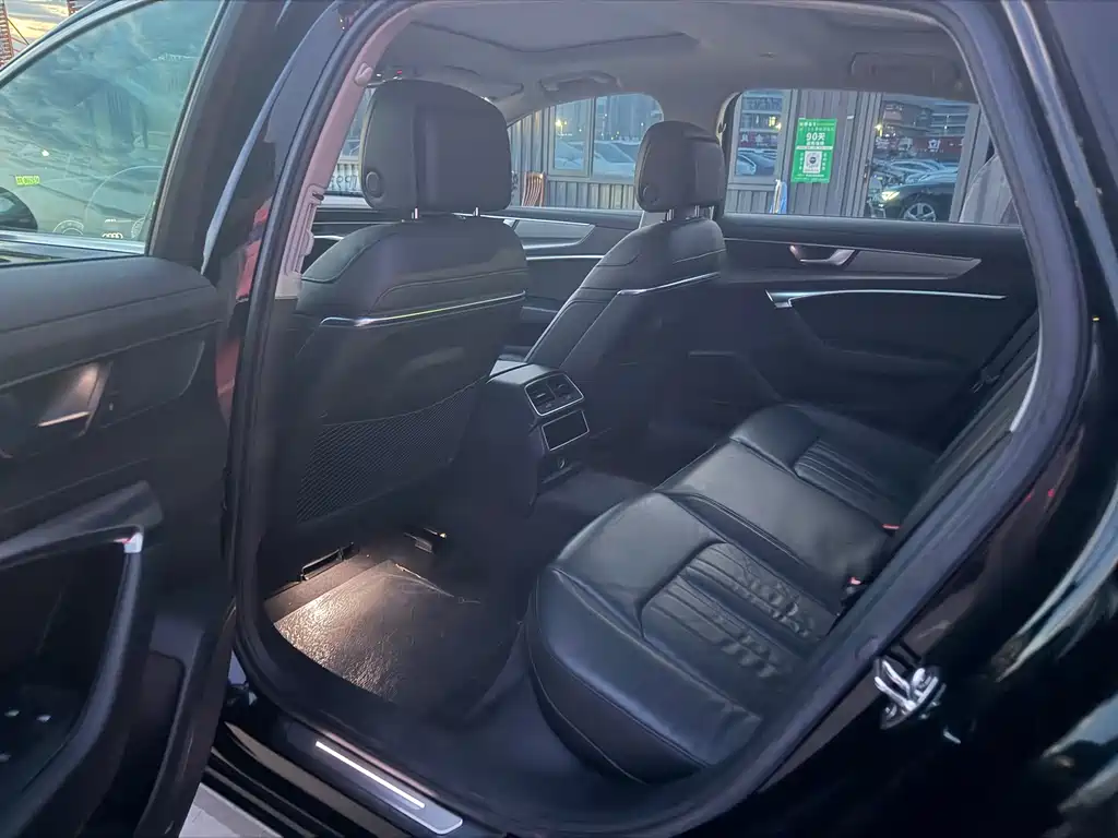 Audi A6L — миниатюра 5