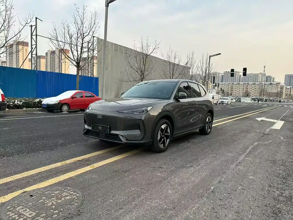 GEELY GALAXY GALAXY E5