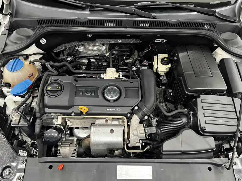 Volkswagen Sagitar — миниатюра 20