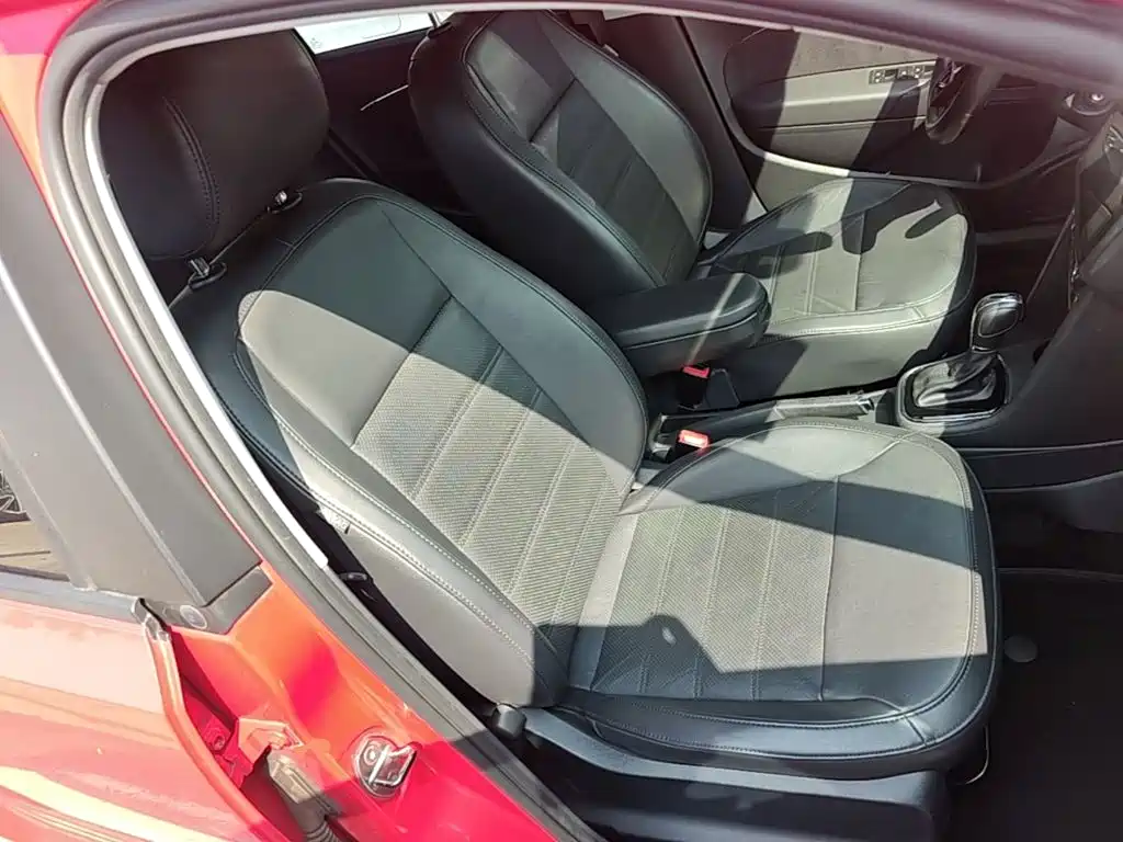 Volkswagen Polo — миниатюра 25