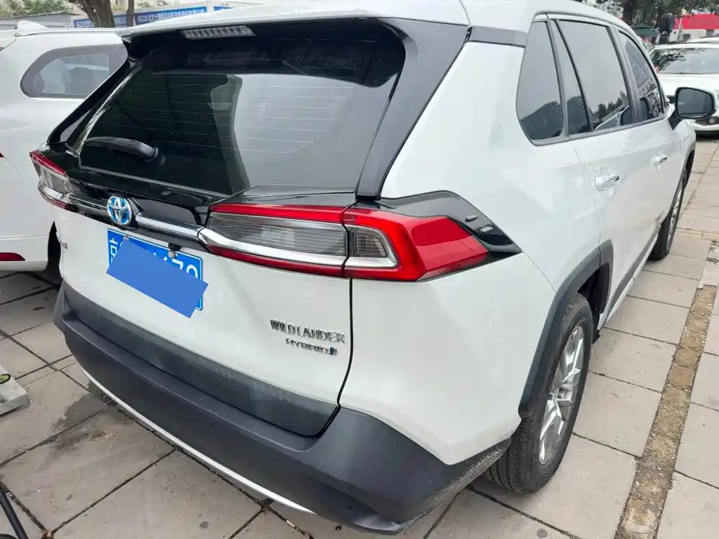 Toyota Wildlander — миниатюра 4