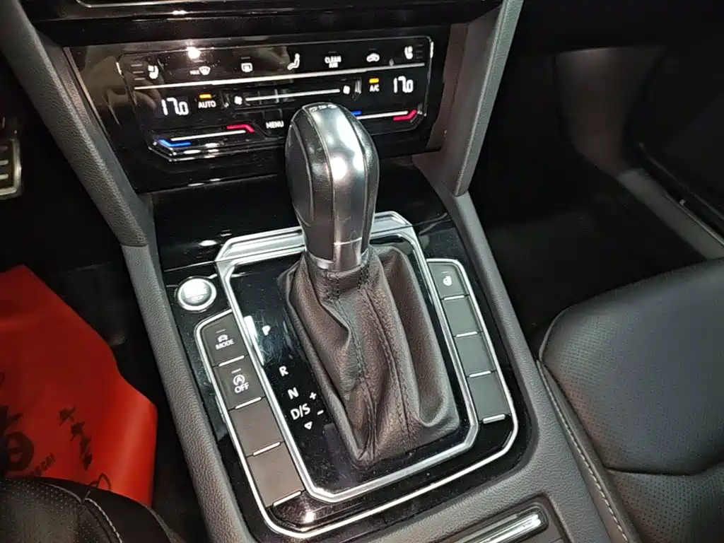 Volkswagen CC — миниатюра 14
