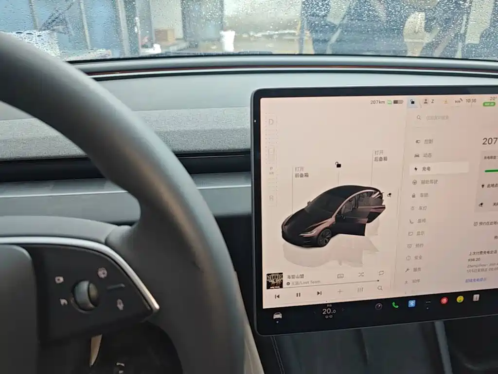Tesla Model 3 — миниатюра 14
