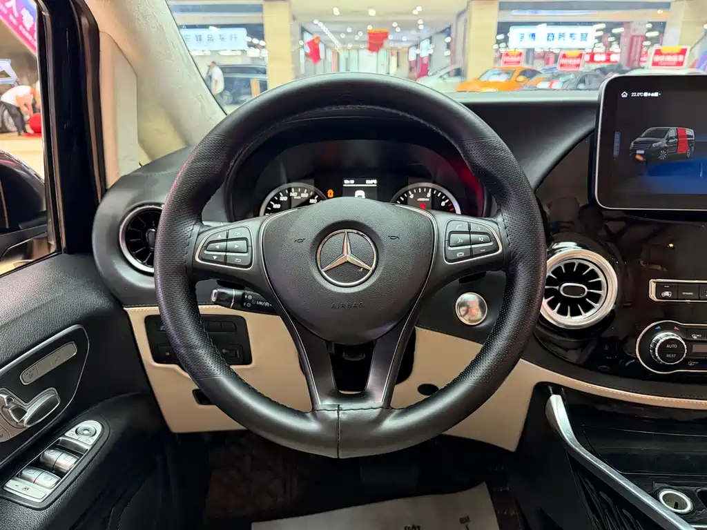 Mercedes-Benz Vito — миниатюра 15