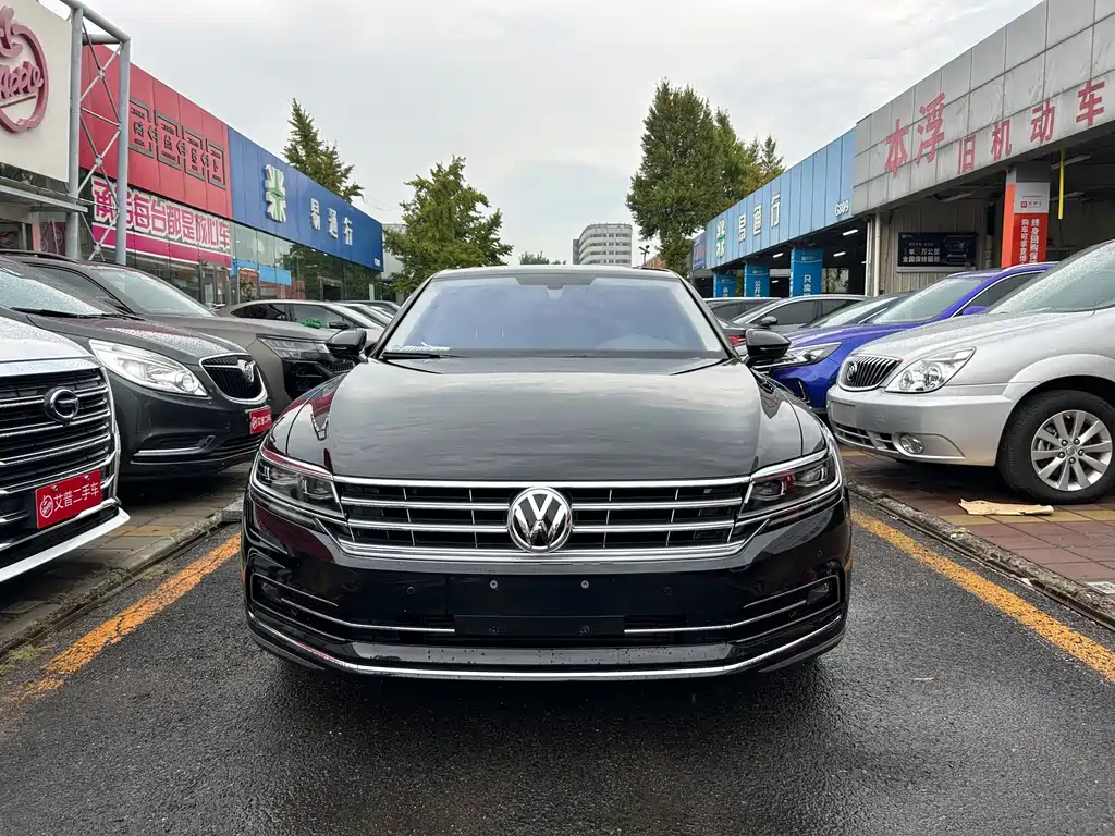 Volkswagen Phideon — миниатюра 2