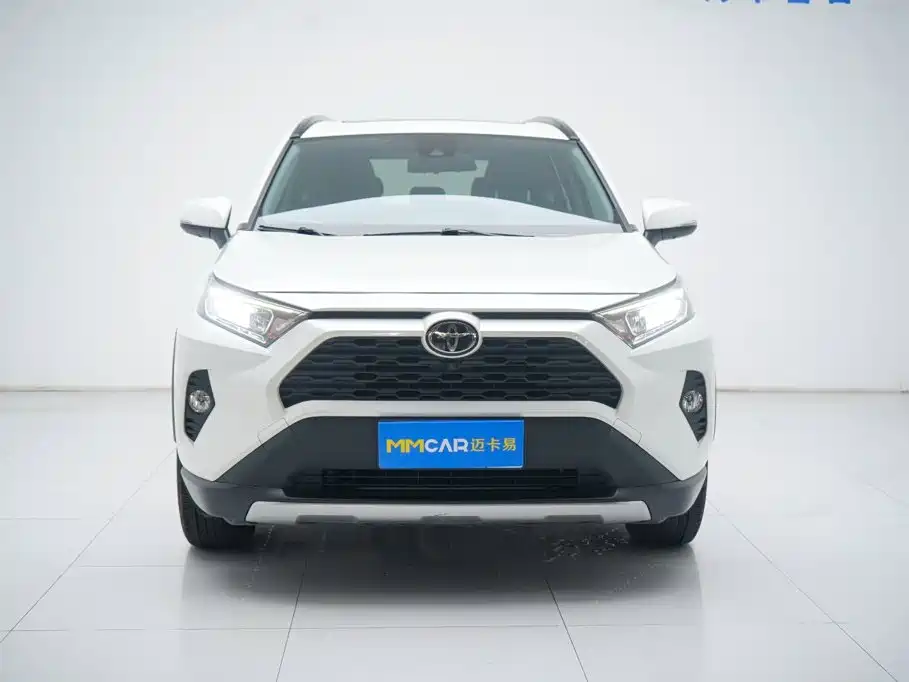 Toyota RAV4 — миниатюра 11
