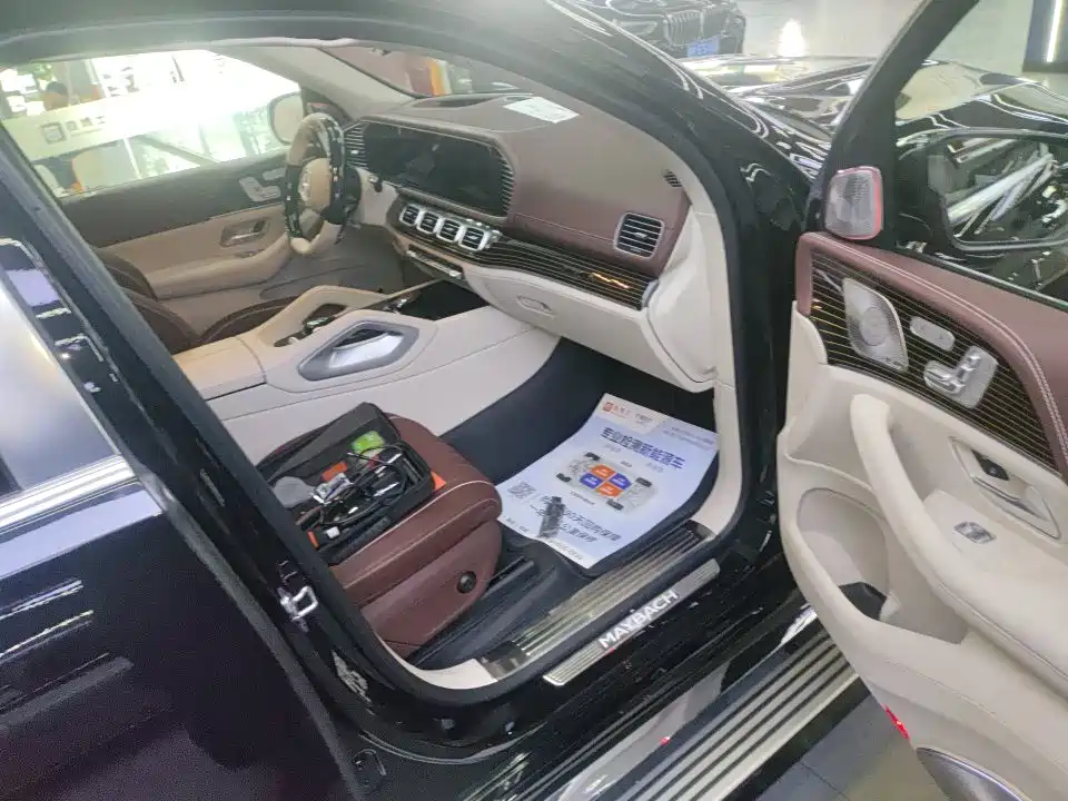 Mercedes-Benz GLS — миниатюра 5