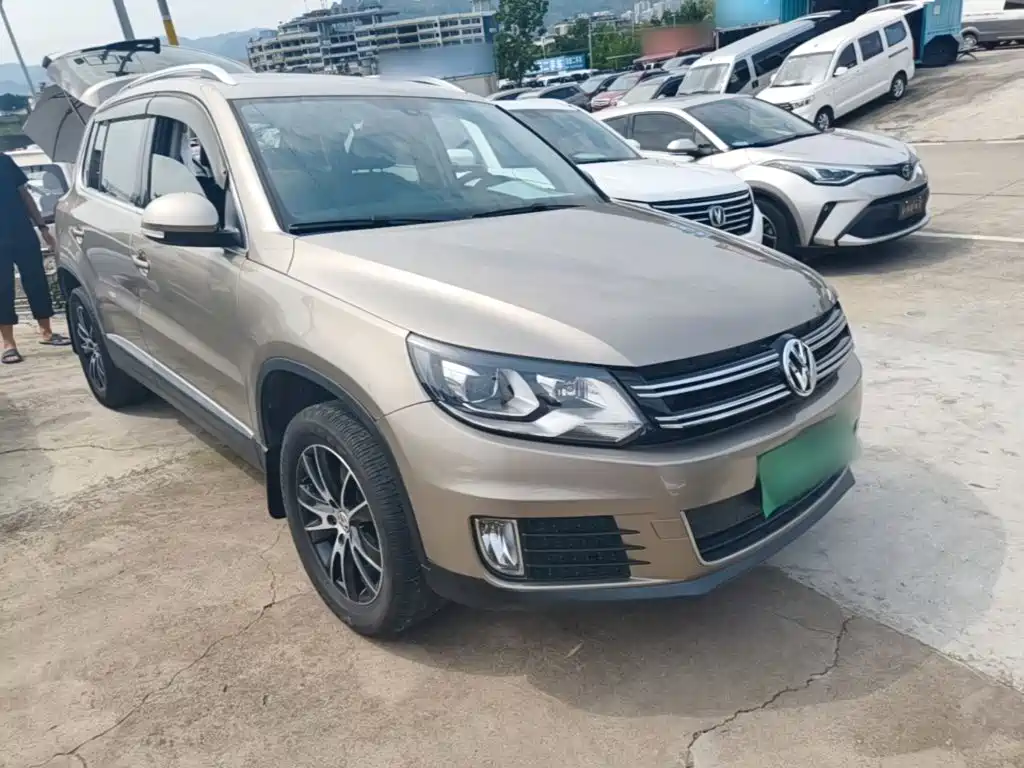 Volkswagen Tiguan — миниатюра 4