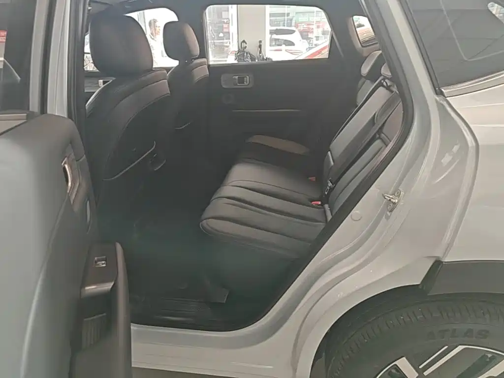 Wuling Xingguang S — миниатюра 17