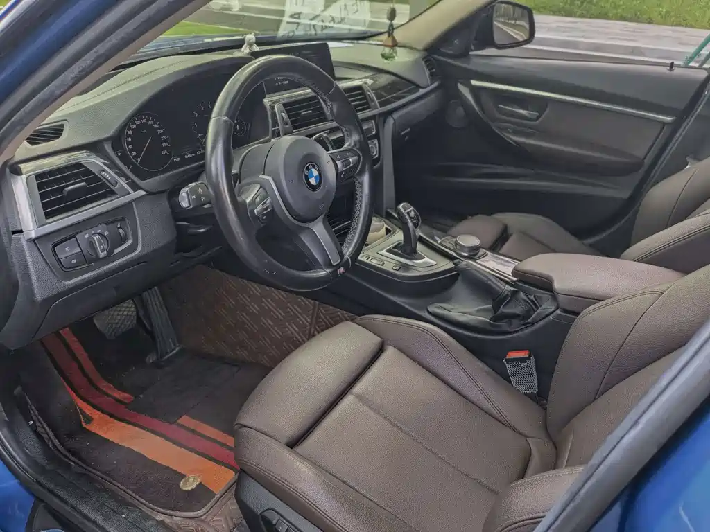 BMW 3 Series — миниатюра 7