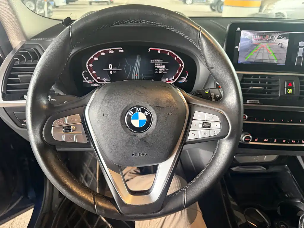 BMW X3 — миниатюра 11