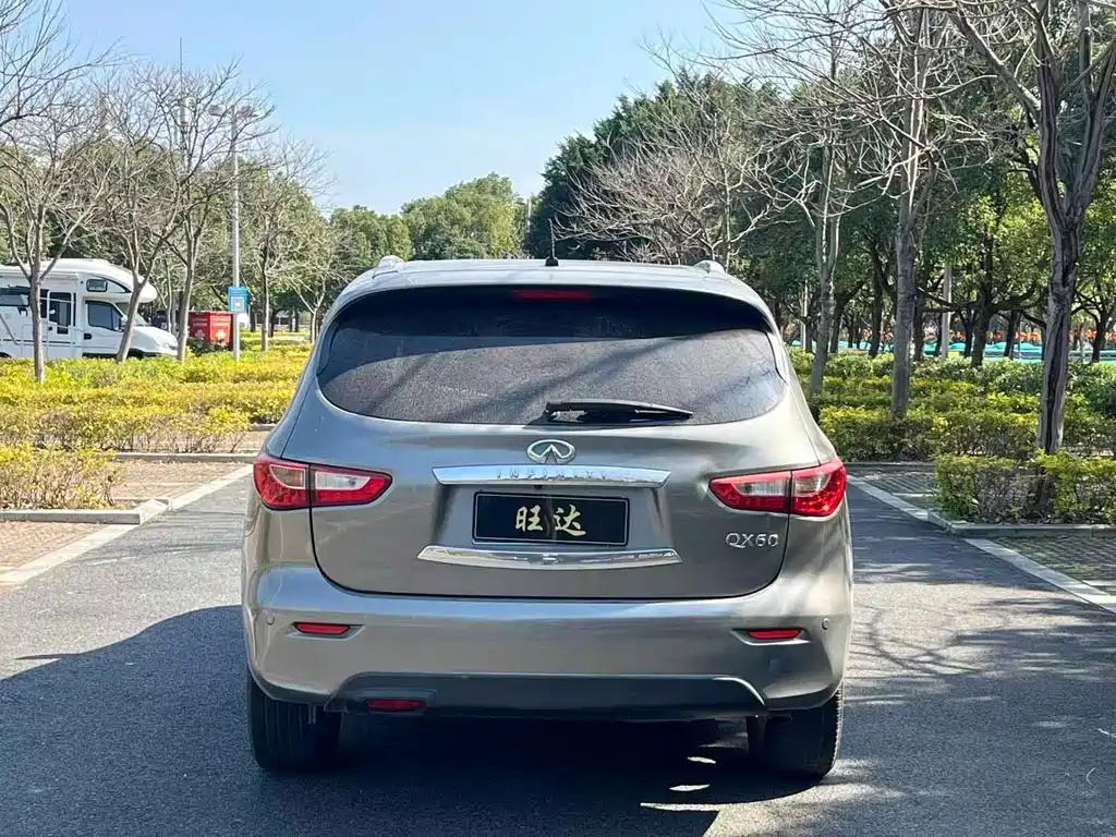 Infiniti QX60 2014 2.5 S/C Hybrid