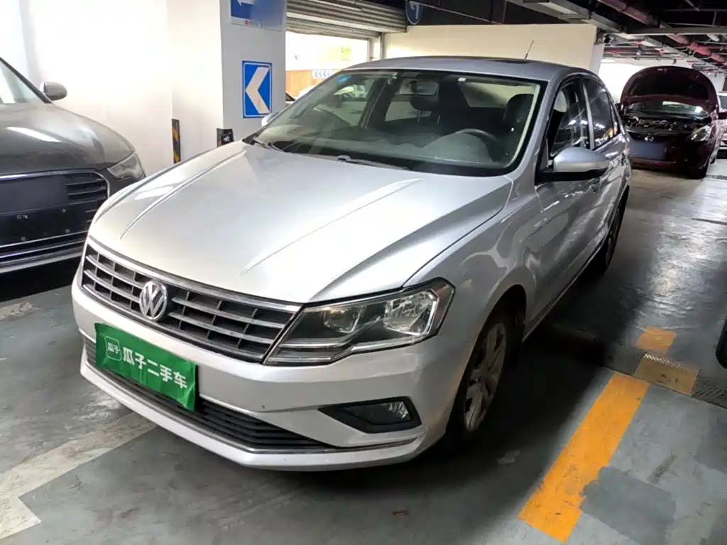Volkswagen Jetta — миниатюра 2