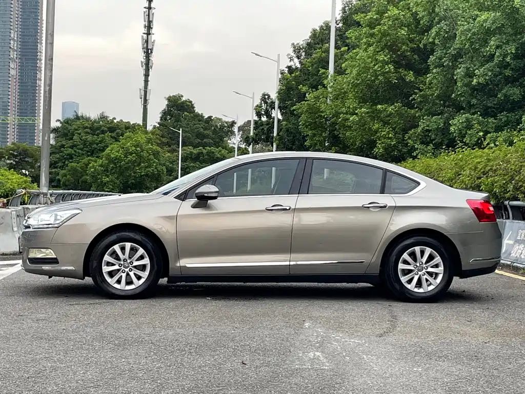 Citroen C5 — миниатюра 4