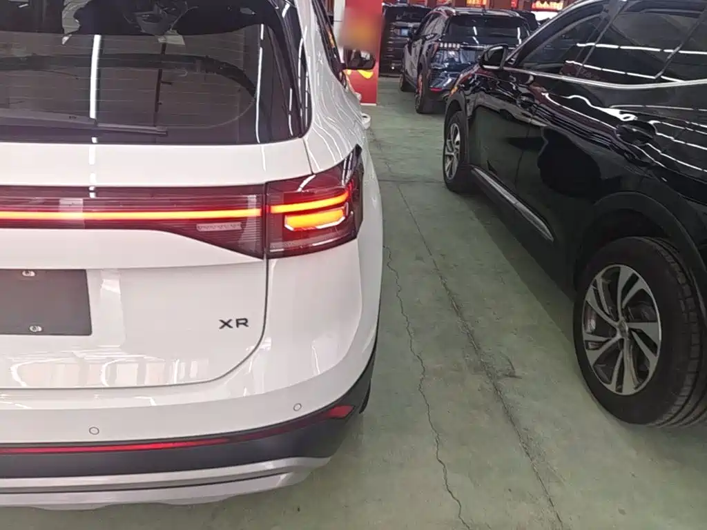 Volkswagen Tharu — миниатюра 8