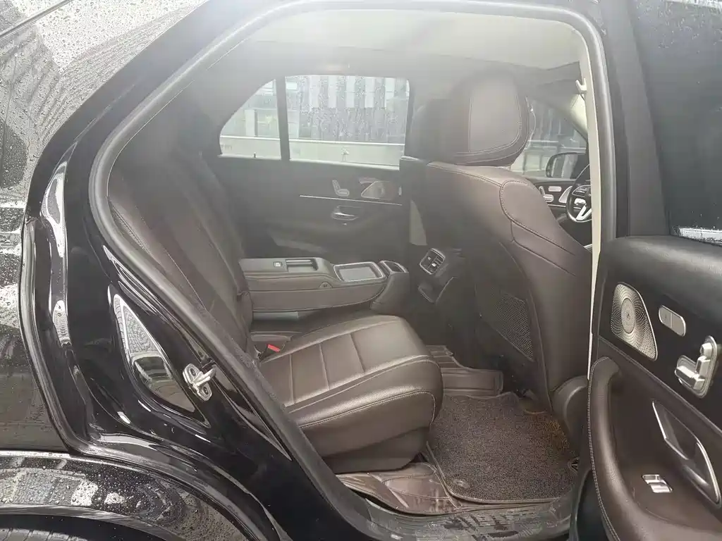 Mercedes-Benz GLE (Import) — миниатюра 7