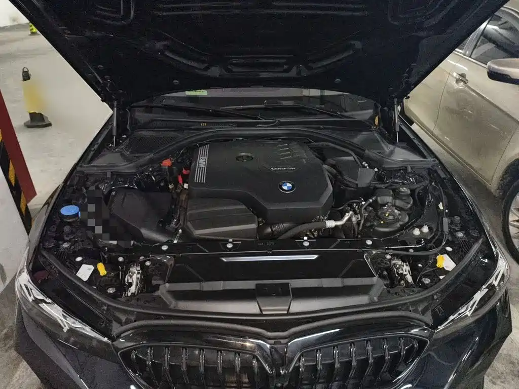 BMW 3 Series — миниатюра 21