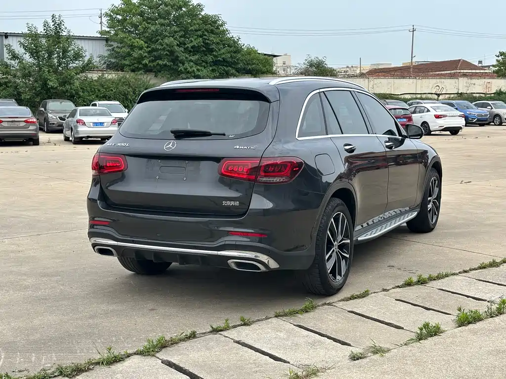 Mercedes-Benz GLC — миниатюра 9