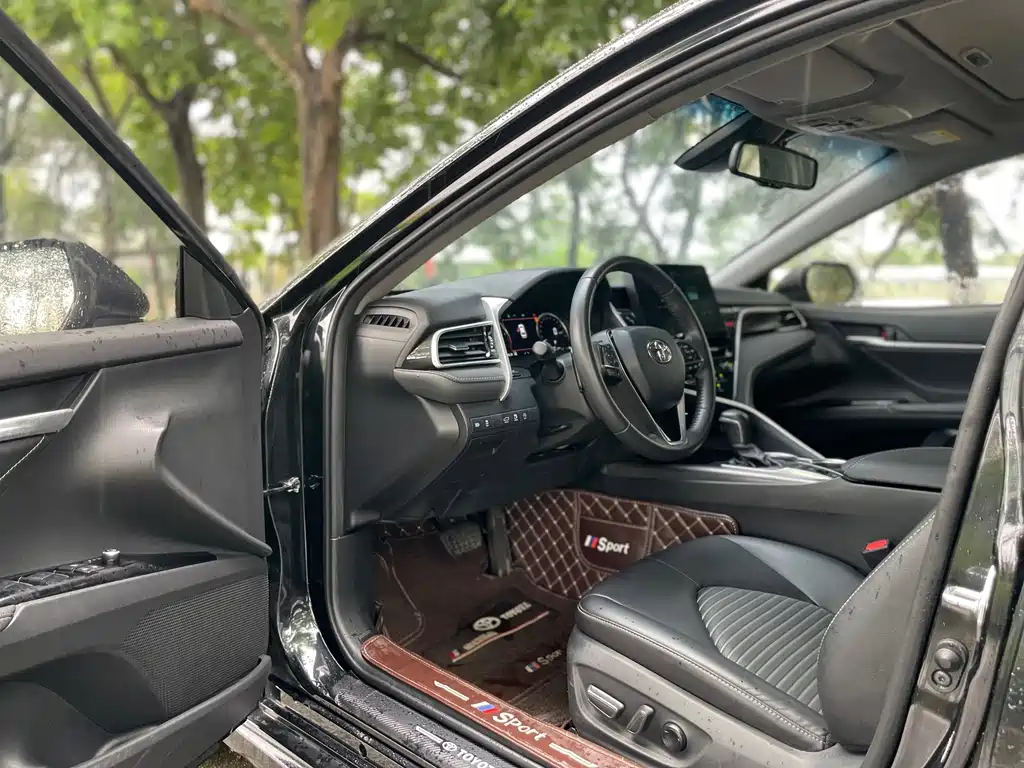 Toyota Camry 2023 2.5S