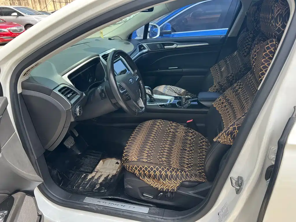 Ford Mondeo — миниатюра 3
