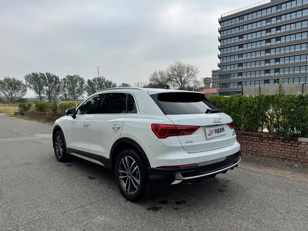 Audi Q3 — миниатюра 6