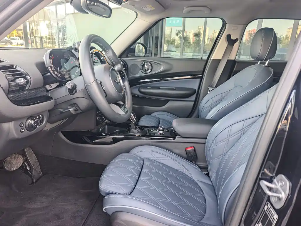 MINI Mini Clubman — миниатюра 7