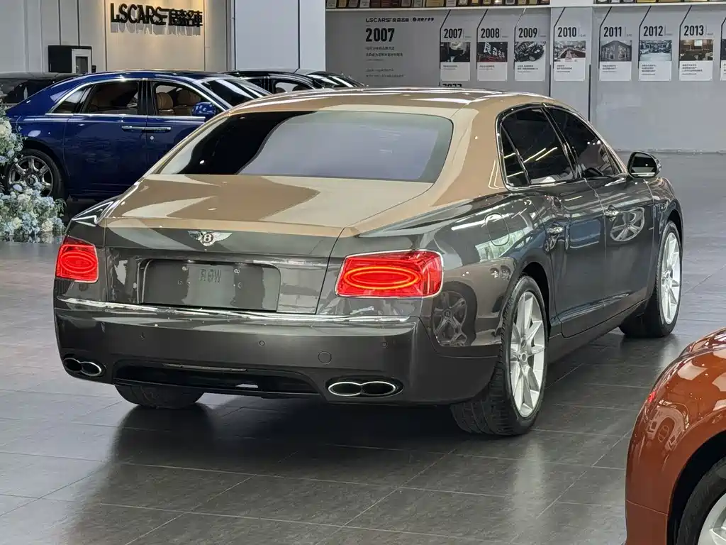 Bentley Flying Spur 2017 4.0T V8 S Standard