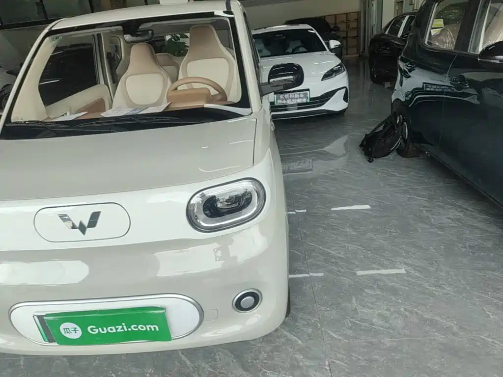 Wuling MINIEV — миниатюра 24