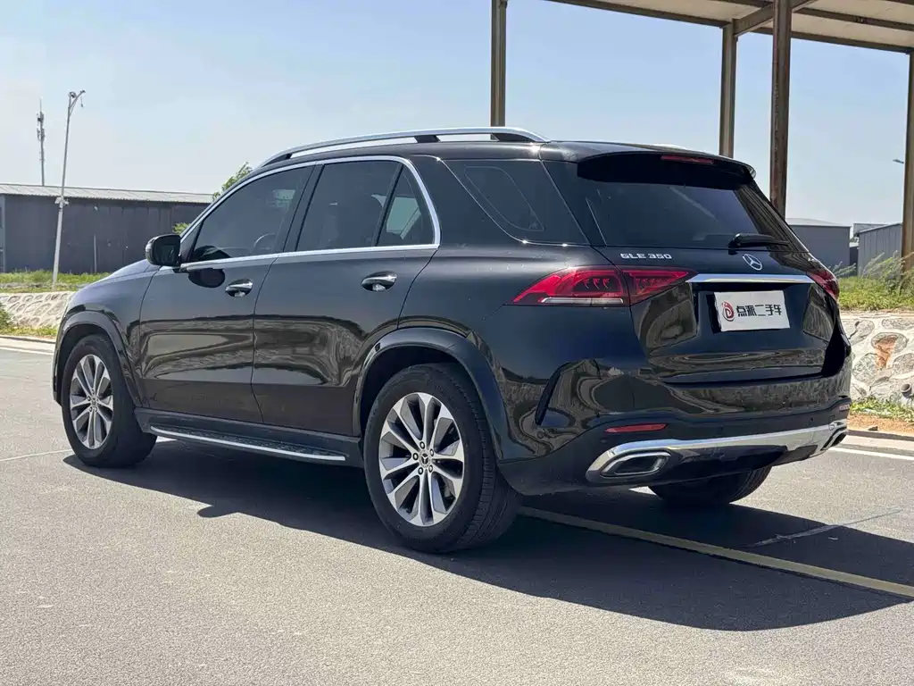 Mercedes-Benz GLE (Import) — миниатюра 6