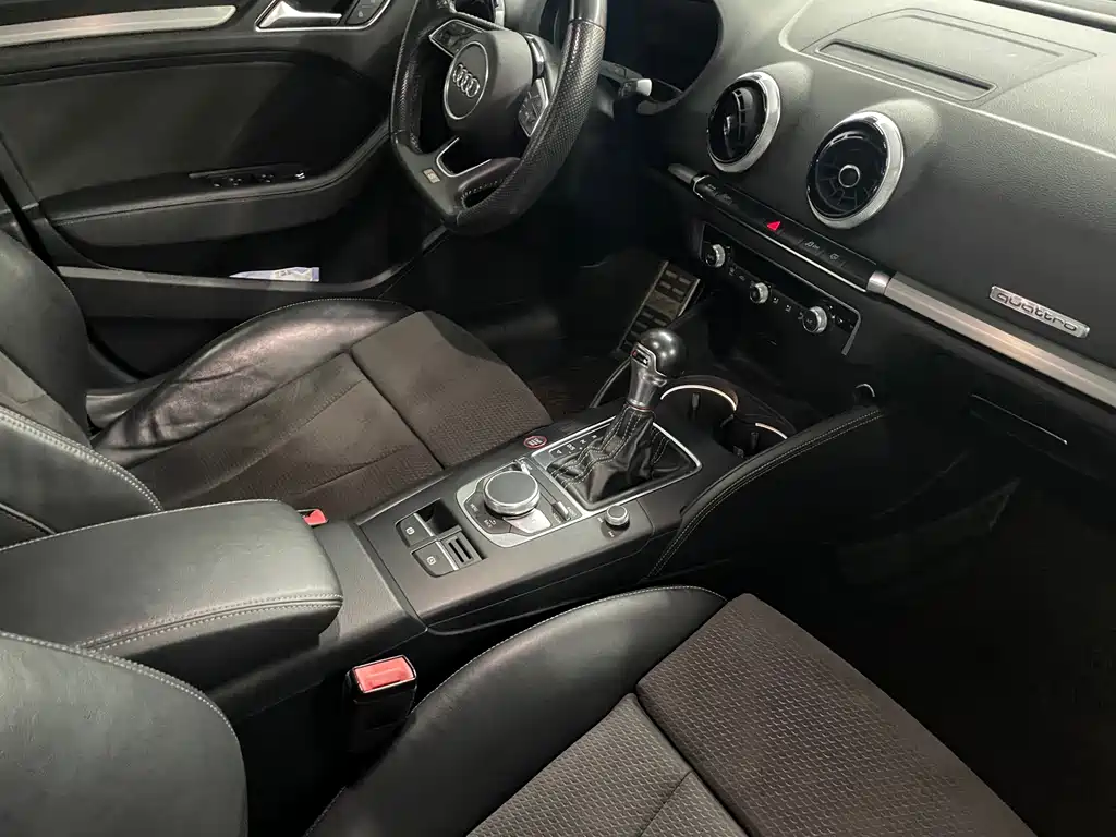 Audi S3 — миниатюра 5