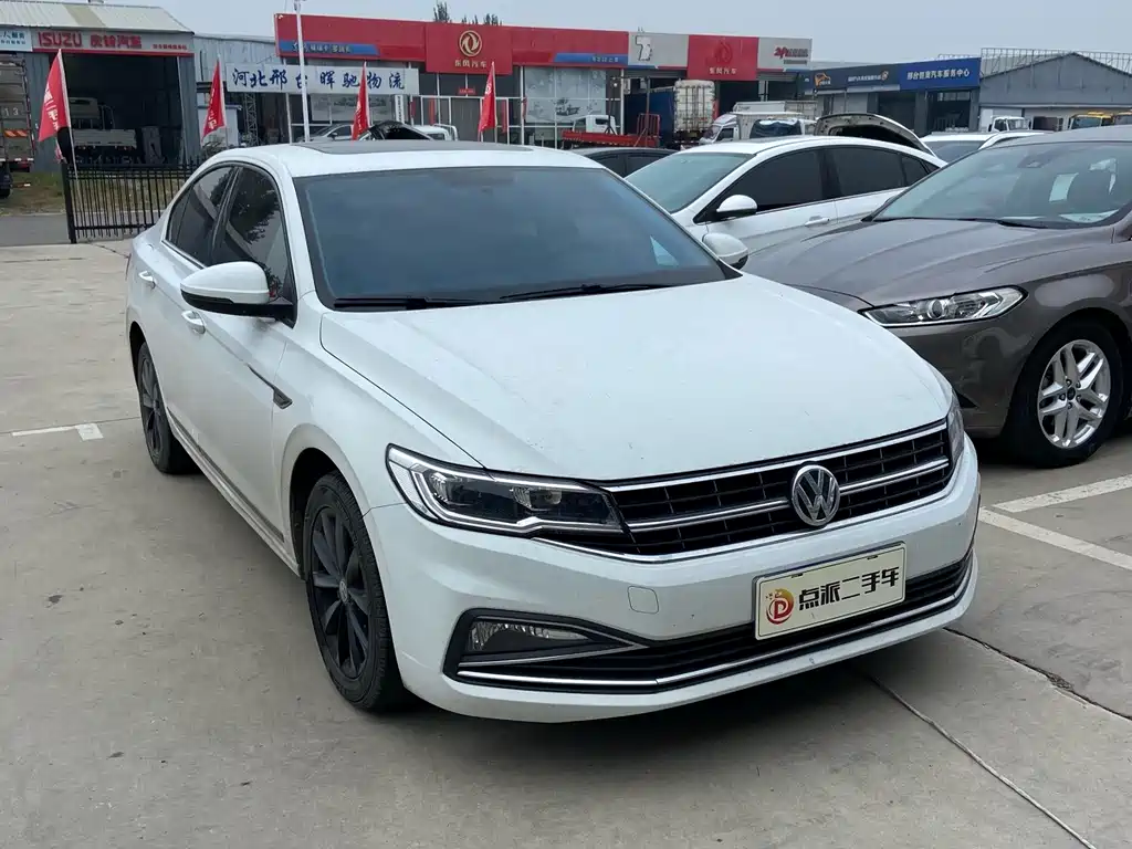 Volkswagen Bora — миниатюра 2