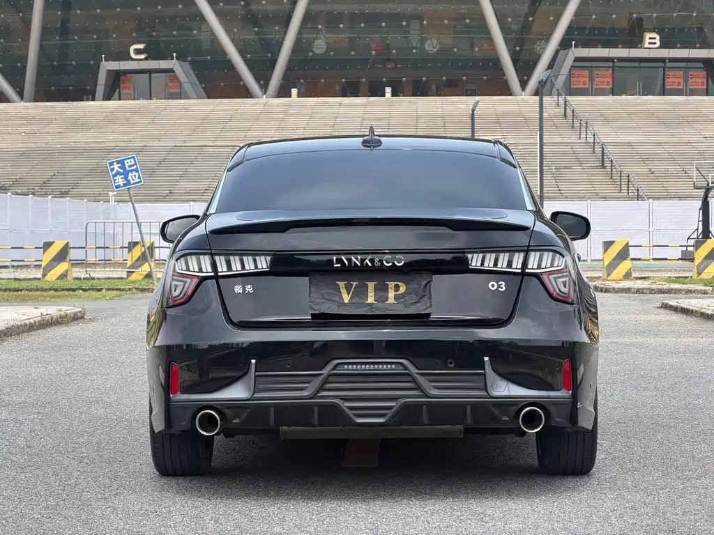 Lynk & Co 03 — миниатюра 5