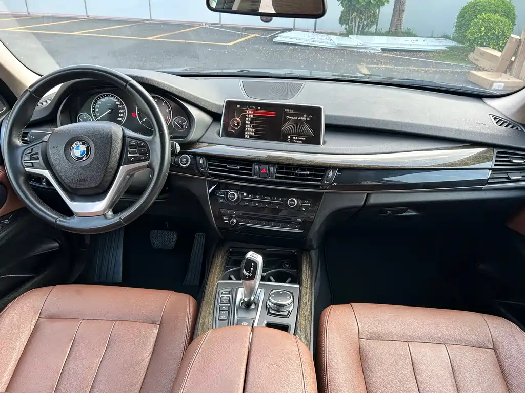 BMW X5 (Import) — миниатюра 12