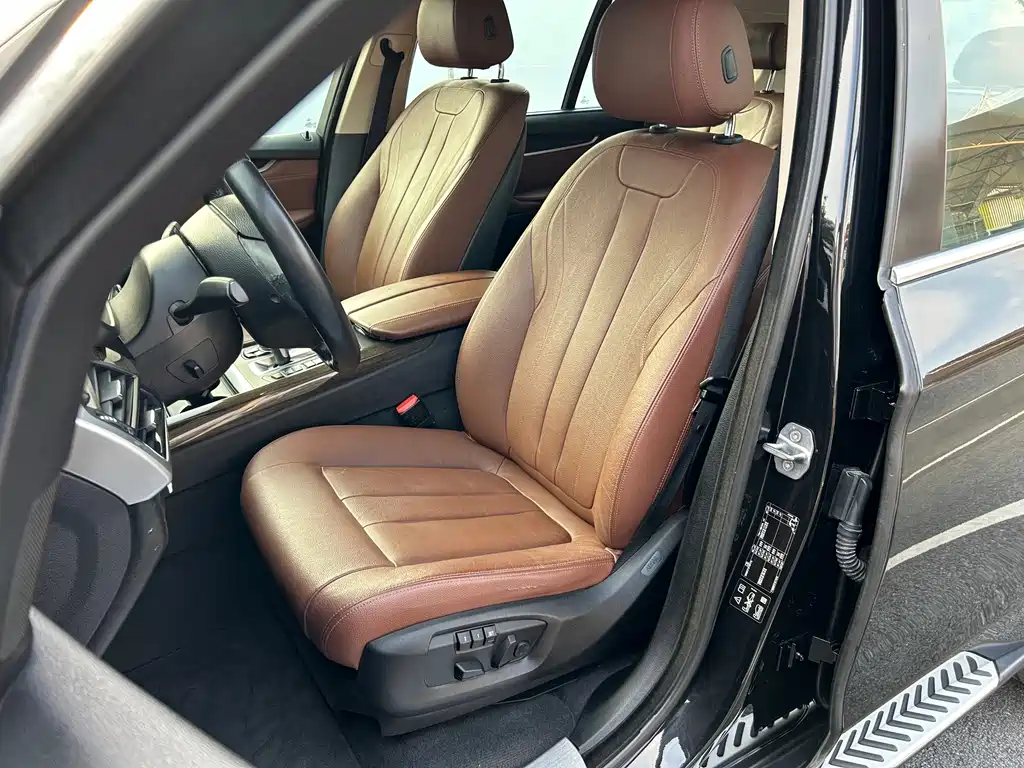 BMW X5 (Import) — миниатюра 21