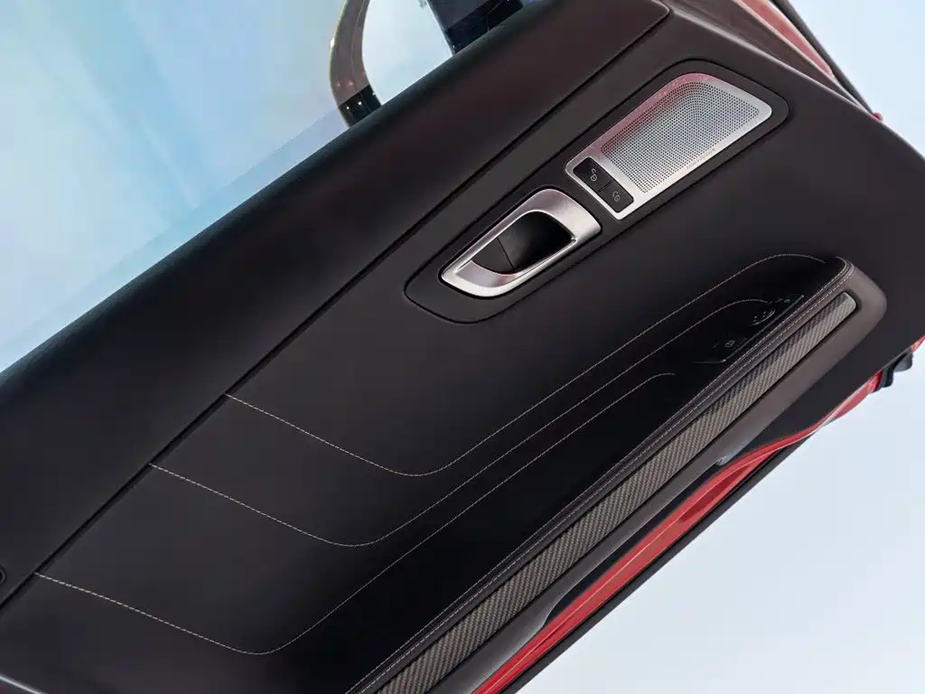 Mercedes-Benz SLS AMG — миниатюра 16