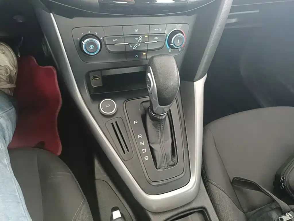 Ford Focus — миниатюра 14