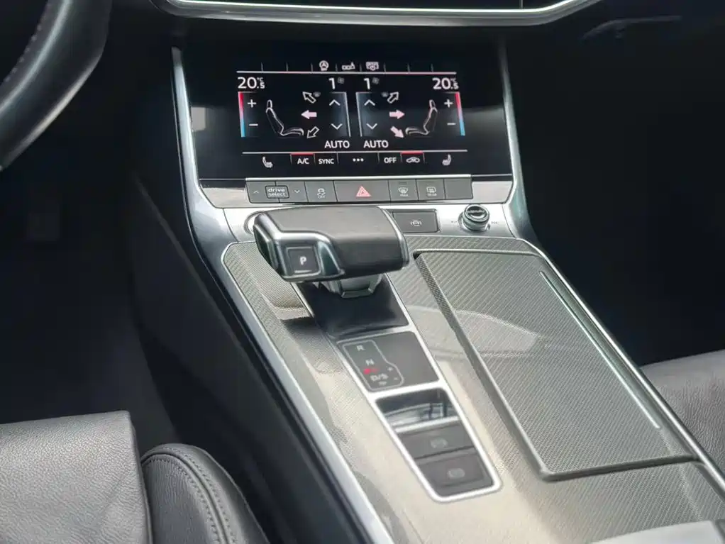 Audi A6L — миниатюра 9