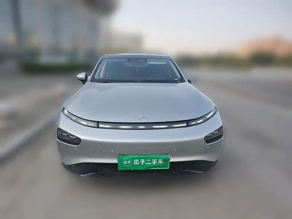 XPeng P7 — миниатюра 2