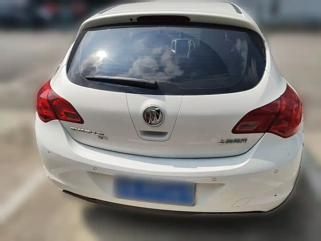 Buick Excelle — миниатюра 8