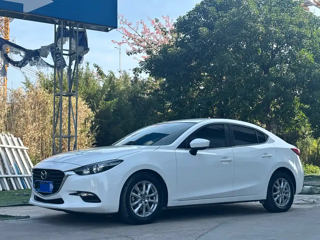 MAZDA 3 ANGKESAILA