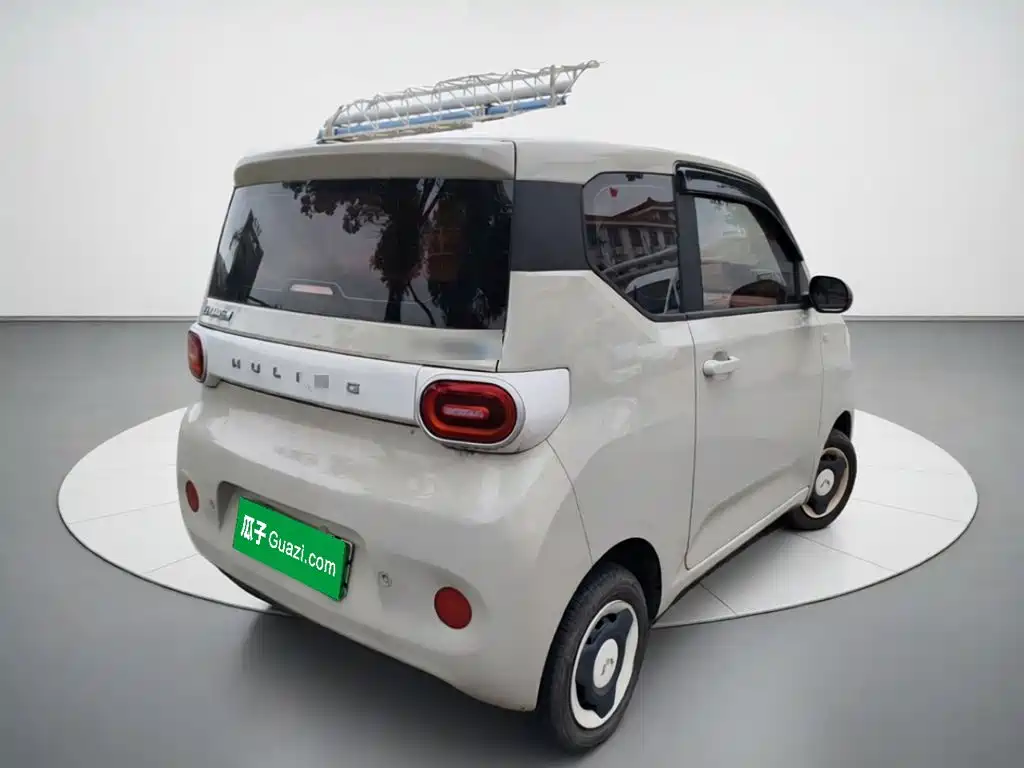 Wuling MINIEV — миниатюра 4
